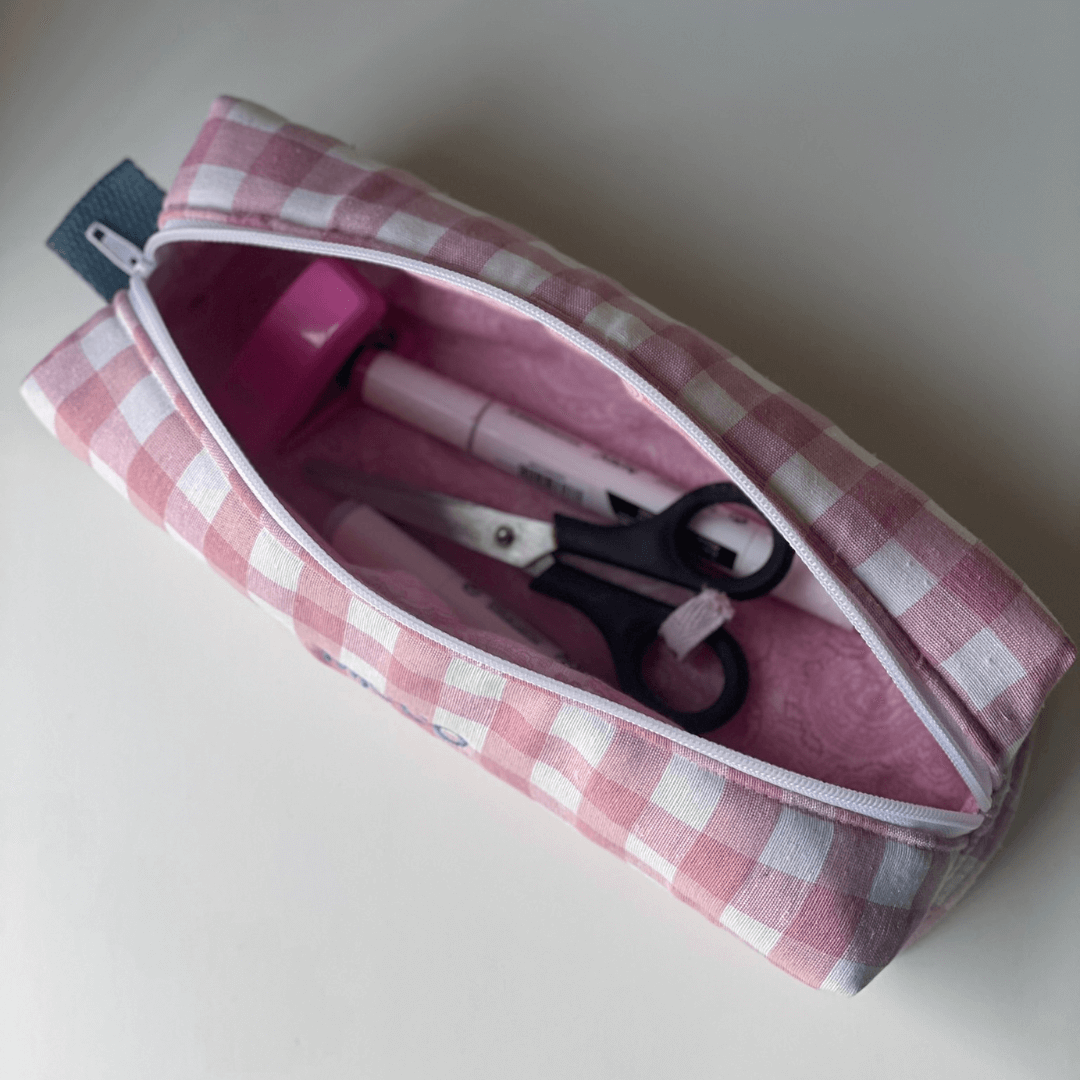 Estuche mediano vichy rosa