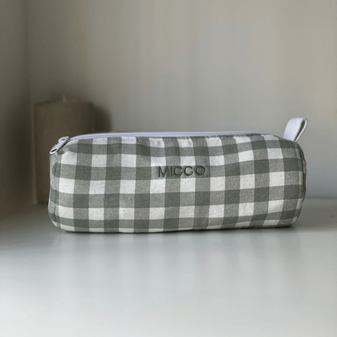 Estuche redondo vichy verde