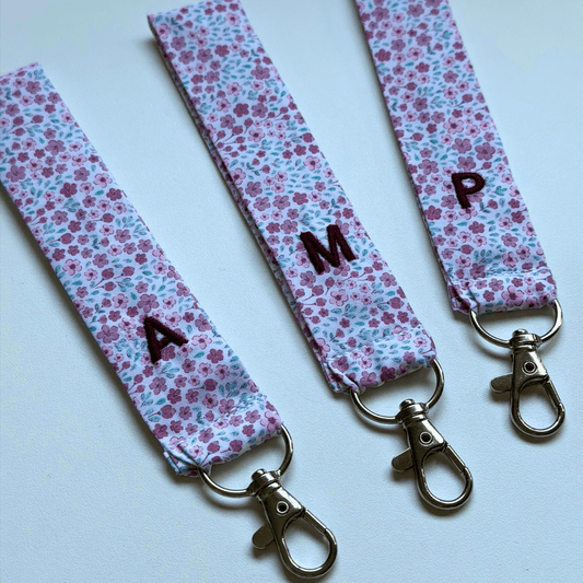 NUEVO Llavero de tela flores personalizado