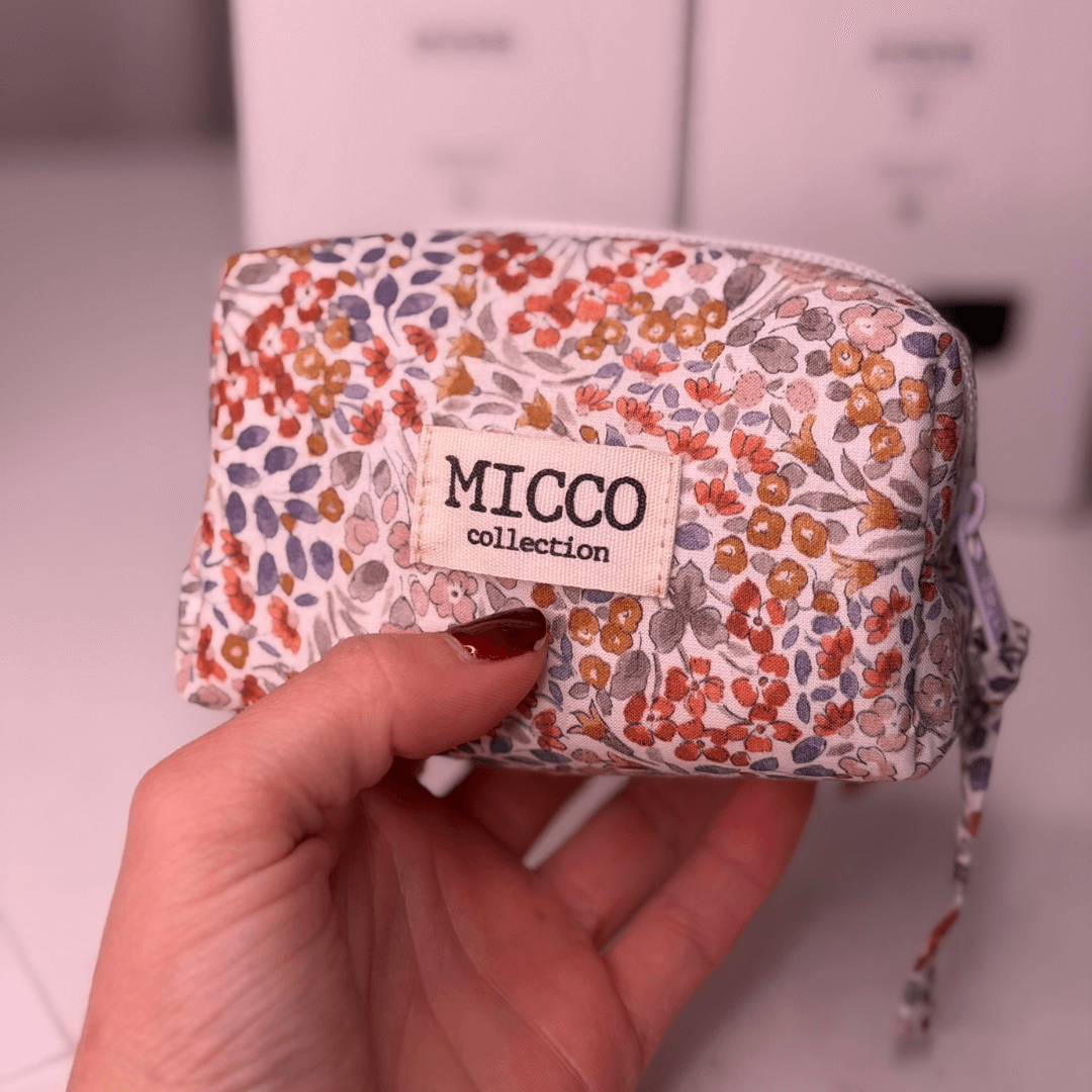 Mini neceser floral – pequeño y encantador
