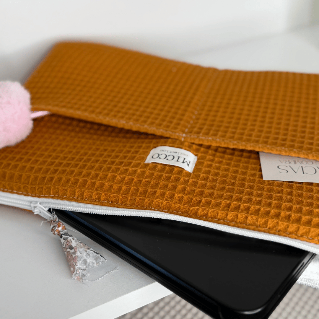 Funda acolchada para ordenador o tablet personalizada en tejido waffle