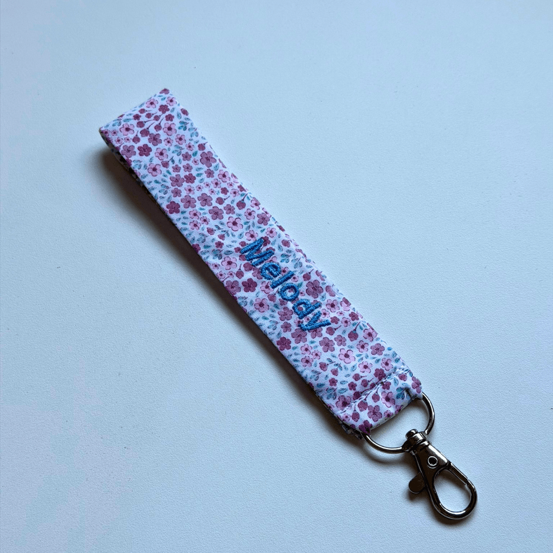 NUEVO Llavero de tela flores personalizado