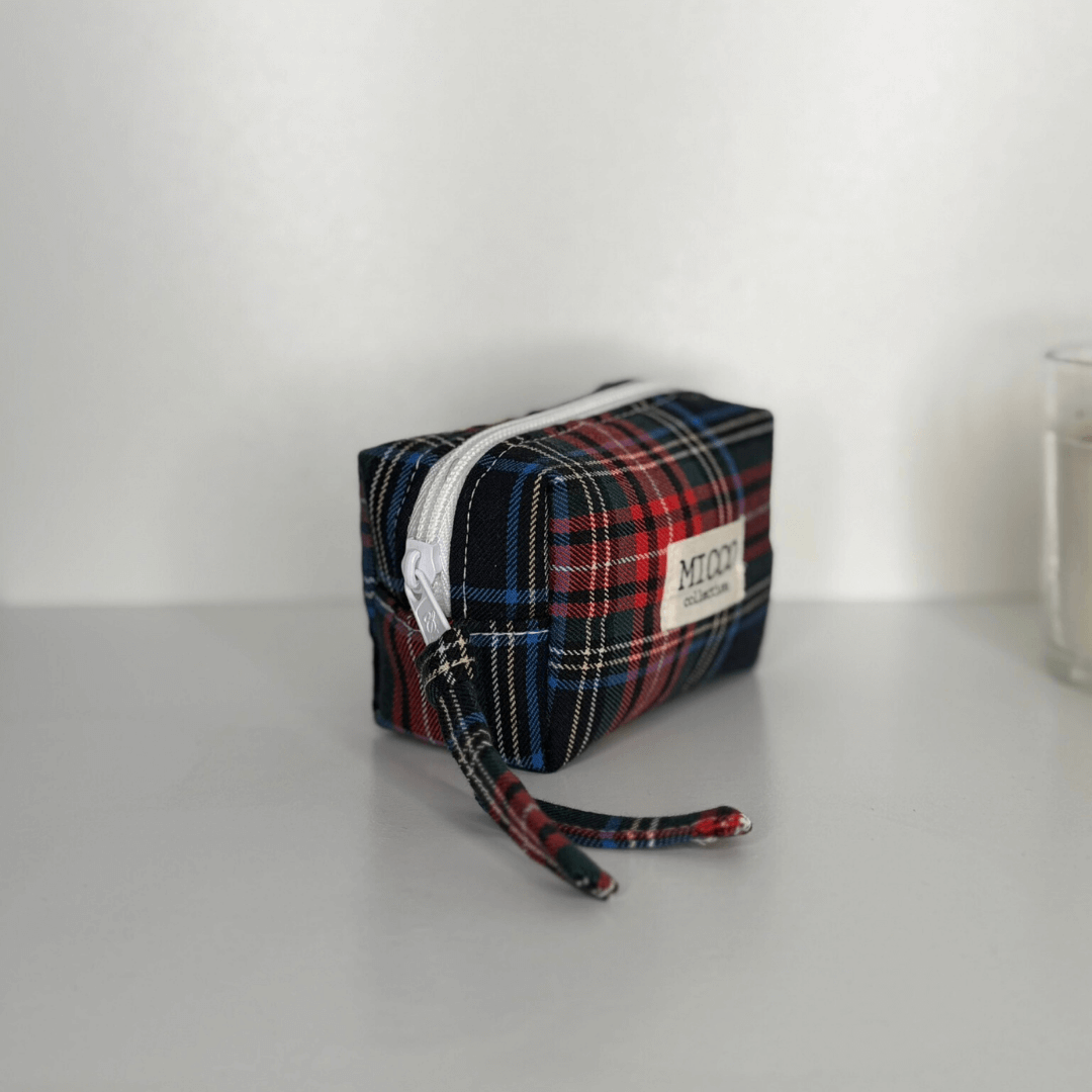 Mini neceser tartán – funcional y con estilo