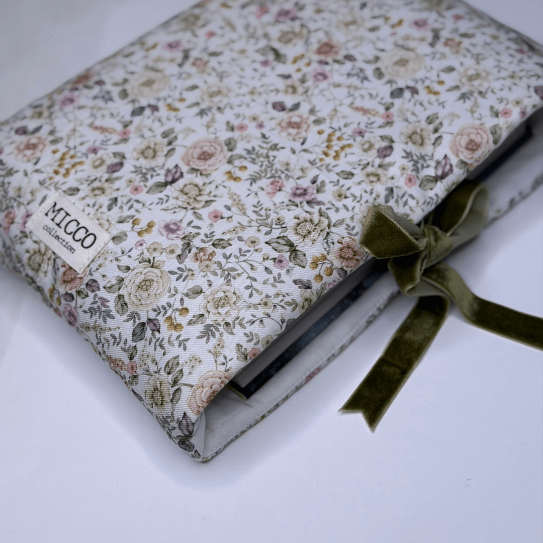 Funda de libro estampado flores