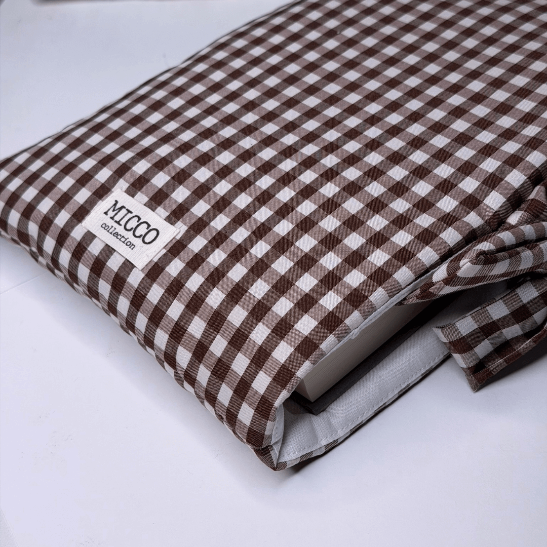 Funda de libro vichy marrón